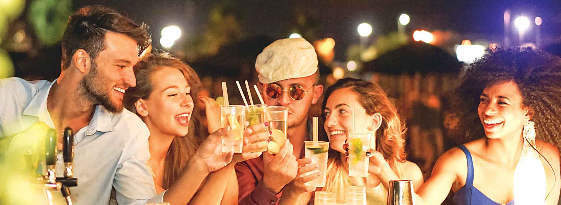 Gin wows millennials with herbs and spices Gin wows millennials with herbs and spices