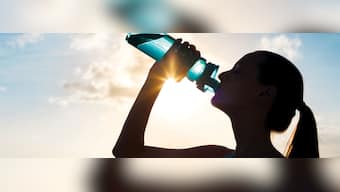 Plain old water is the best sports drink