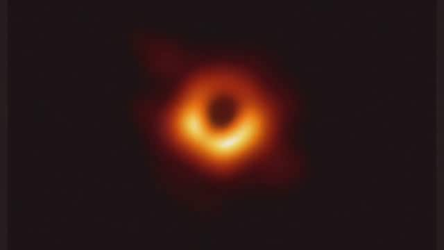 Black hole event horizon: This is the first image of a black hole ...