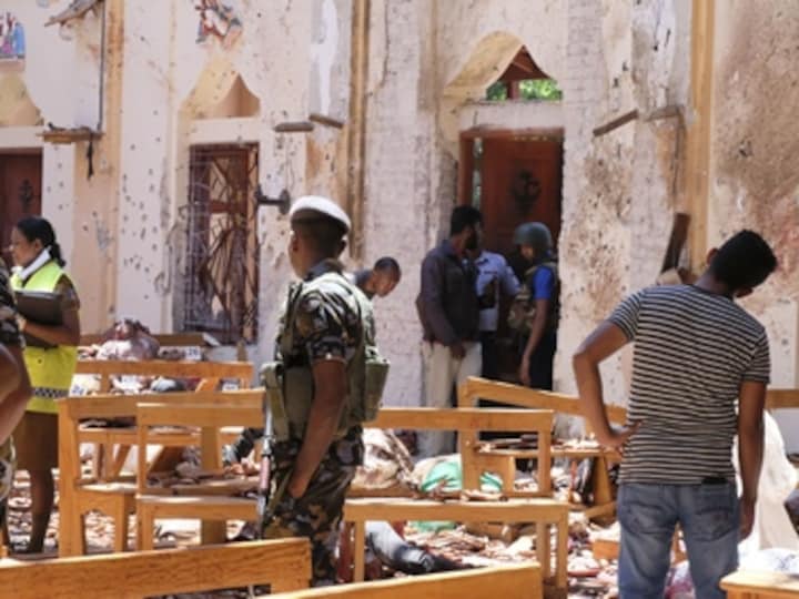 Sri Lanka bomb blasts: Islamic State fighters carried out explosions that killed 321 and injured over 500, claim security sources