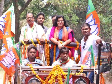 Lok Sabha election 2019: In Bhubaneswar, BJP pits former IAS officer against BJD's ex-cop; CPM veteran Shivaji Patnaik sidelined Lok Sabha election 2019: In Bhubaneswar, BJP pits former IAS officer against BJD's ex-cop; CPM veteran Shivaji Patnaik sidelined