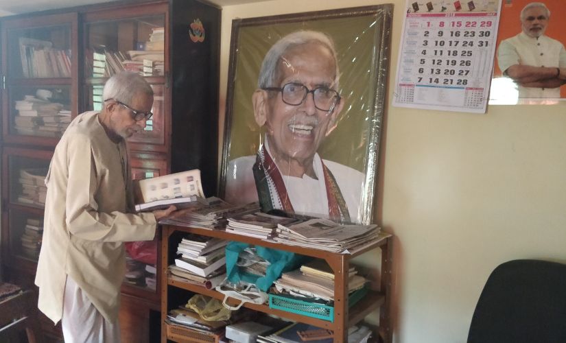 As the BJS was scouting for mass leaders with a strong connect with the grassroots (to become electorally relevant), they approached Urimajalu Ram Bhat (in photo), who by then had spent close to a decade working for the RSS.