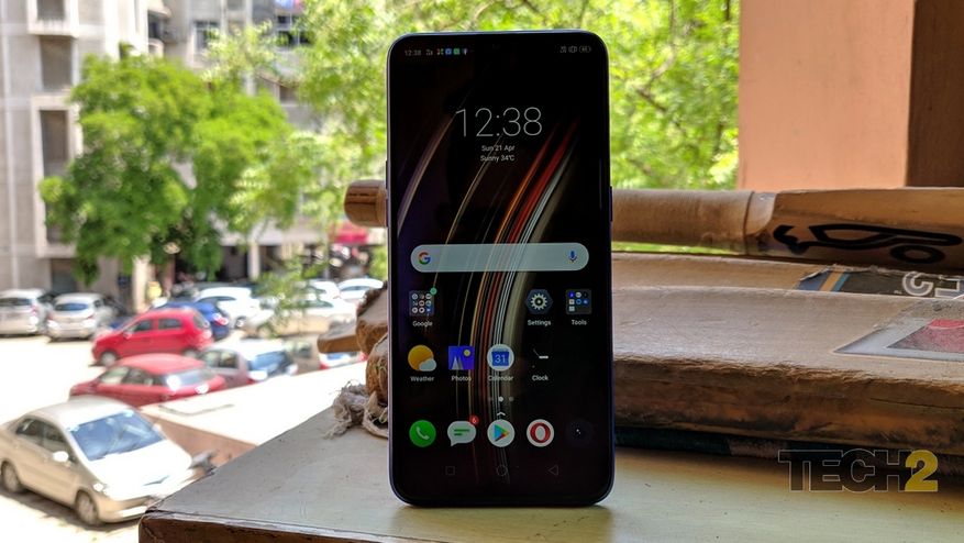 Reliance Jio offers 'Realme Youth Plan' offers 3 GB data per day and benefits worth Rs 5,300 Reliance Jio offers 'Realme Youth Plan' offers 3 GB data per day and benefits worth Rs 5,300