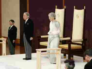 End of an era as Japan's Emperor Akihito declares historic abdication; son Naruhito takes over Chrysanthemum Throne End of an era as Japan's Emperor Akihito declares historic abdication; son Naruhito takes over Chrysanthemum Throne