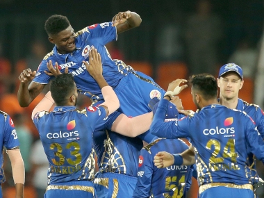IPL 2019, MI vs SRH: Alzarri Joseph bowls over Twitter after completing six-wicket haul on tournament debut IPL 2019, MI vs SRH: Alzarri Joseph bowls over Twitter after completing six-wicket haul on tournament debut