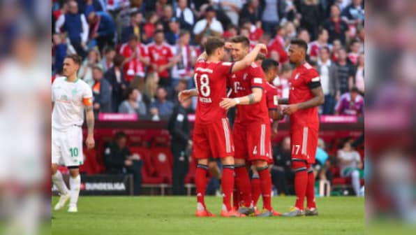 Bundesliga: Bayern Munich leave it late against Werder Bremen to go top; Stuttgart boss Markus Weinzierl sacked after defeat