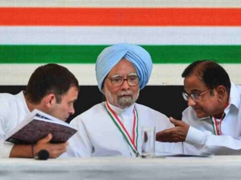 P Chidambaram appeals to Rahul Gandhi to not resign as Congress chief, claims party workers in South India will 'commit suicide' P Chidambaram appeals to Rahul Gandhi to not resign as Congress chief, claims party workers in South India will 'commit suicide'