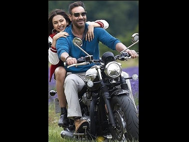 De De Pyaar De: Arijit Singh’s Tu Mila To Haina provides perfect backdrop for Ajay Devgn-Rakul Preet's love story De De Pyaar De: Arijit Singh’s Tu Mila To Haina provides perfect backdrop for Ajay Devgn-Rakul Preet's love story