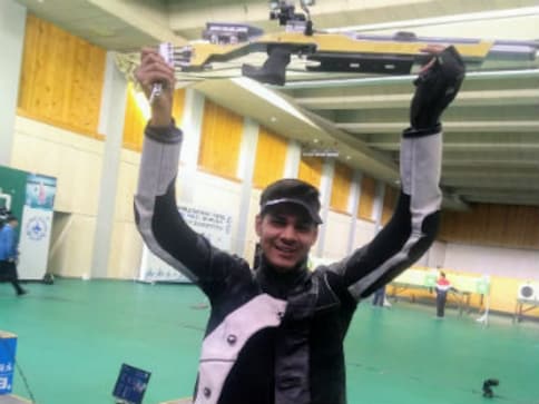 ISSF Beijing World Cup: Divyansh Singh Panwar secures India's fourth shooting quota for Tokyo Olympics 2020 with silver ISSF Beijing World Cup: Divyansh Singh Panwar secures India's fourth shooting quota for Tokyo Olympics 2020 with silver