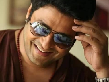 Centre issues 'leave India' notice against Bangladeshi actor Ferdous Ahmed, blacklists him for campaigning for TMC Centre issues 'leave India' notice against Bangladeshi actor Ferdous Ahmed, blacklists him for campaigning for TMC