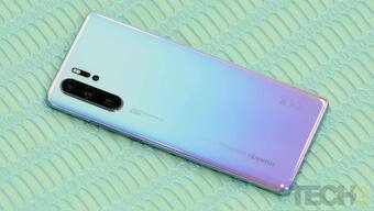 Huawei P30 Pro takes away the Best Smartphone 2019 award at MWC Shanghai