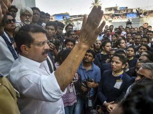Jet Airways crisis: National Aviator's Guild urges Narendra Modi to ask SBI to release one month's staff salary Jet Airways crisis: National Aviator's Guild urges Narendra Modi to ask SBI to release one month's staff salary