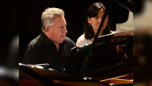 Leslie Howard on two-piano concerts, playing in India and being the only person to record the entire works of Liszt