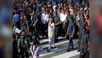 Spectacle of Narendra Modi's Varanasi roadshow likely to push Rahul Gandhi, Priyanka's rallies to background today