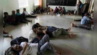 Communal tensions flare up in Sri Lanka after Easter Sunday blasts; hundreds of Muslims refugees flee Negombo town