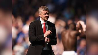 Premier League: Gary Neville leads calls for Ole Gunnar Solskjaer to rid Manchester United of 'weeds' after Everton loss