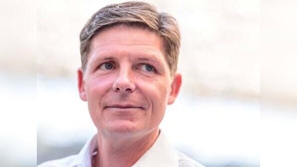 Bundesliga: Austrian coach Oliver Glasner set to replace departing Bruno Labbadia at VFL Wolfsburg