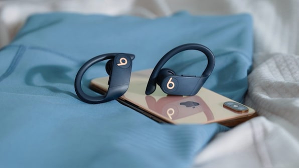 Apple announces Powerbeats Pro, the first true wireless earbuds from Beats for $249