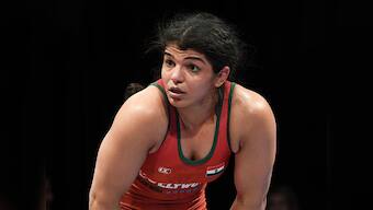 Asian Wrestling Championships 2019: Sakshi Malik, Vinesh Phogat clinch bronze medals; Pooja Dhanda, Navjot lose playoffs