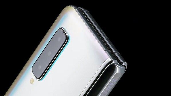 Samsung Galaxy Fold's 400,000 to 500,000 units have been sold: CEO DJ Koh at CES 2020