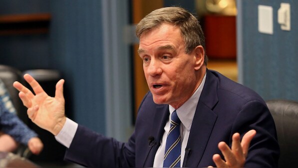 US senators' new bill could ban deceptive data collection by social media giants