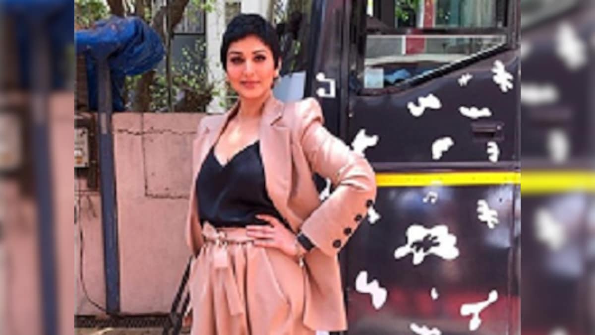 Sonali Bendre opens up about battle with cancer: 'I wanted the old hair to go; it was not mine'