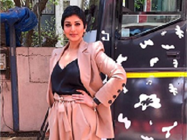 Sonali Bendre opens up about battle with cancer: 'I wanted the old hair to go; it was not mine' Sonali Bendre opens up about battle with cancer: 'I wanted the old hair to go; it was not mine'