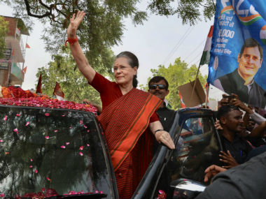 Sonia Gandhi expresses concern over flood situation in Bihar and UP, urges Centre to provide assistance Sonia Gandhi expresses concern over flood situation in Bihar and UP, urges Centre to provide assistance