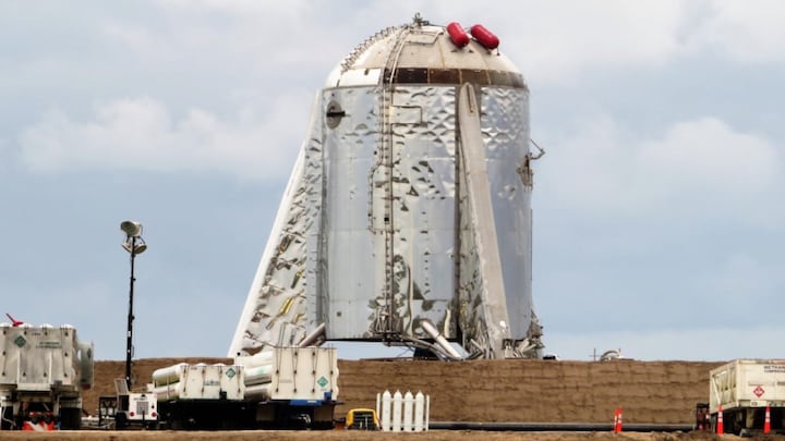 SpaceX ‘Starhopper’ completes its historic first 'hop' tied down to the launchpad