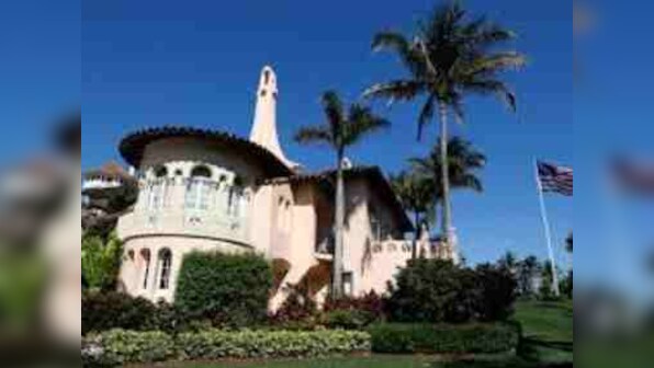 Chinese woman arrested by US Secret Service at Donald Trump's Florida resort carrying thumb drive with 'malicious' software