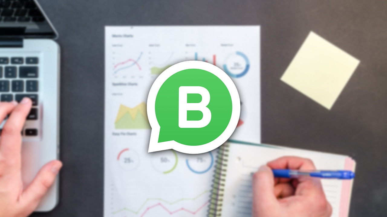 WhatsApp Business beta for Android introduces the new dark splash screen WhatsApp Business beta for Android introduces the new dark splash screen