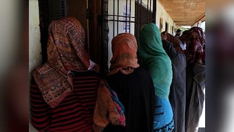 Lok Sabha Election 2019: Moderate voter turnout recorded in Kashmir amid shutdown, calls for poll boycott by separatists