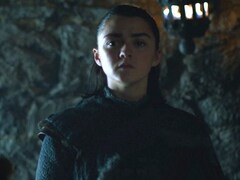Game of Thrones season 8: People post funny videos copying Arya Stark's  classic move on social media-Entertainment News , Firstpost