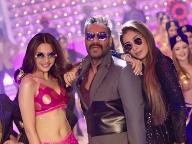 De De Pyaar De new song Hauli Hauli: Ajay Devgn, Rakul Preet, Tabu feature in Nehar Kakkar's party track De De Pyaar De new song Hauli Hauli: Ajay Devgn, Rakul Preet, Tabu feature in Nehar Kakkar's party track