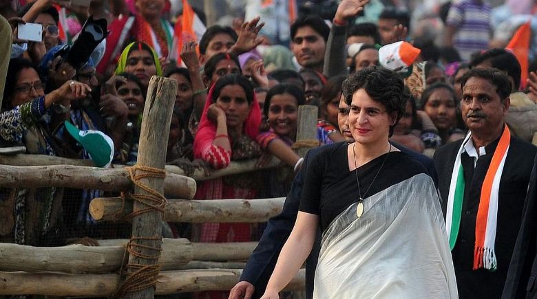 LS polls fact-checker: Photo of Priyanka Gandhi Vadra wearing a cross is fake, digitally manipulated to give communal twist LS polls fact-checker: Photo of Priyanka Gandhi Vadra wearing a cross is fake, digitally manipulated to give communal twist