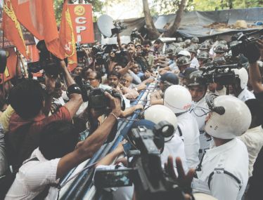 Poll violence does not really shock anyone in Bengal Poll violence does not really shock anyone in Bengal