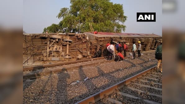Poorva Express accident: 25 people sustain minor injuries after coaches of New Delhi-Howrah train overturn near Kanpur