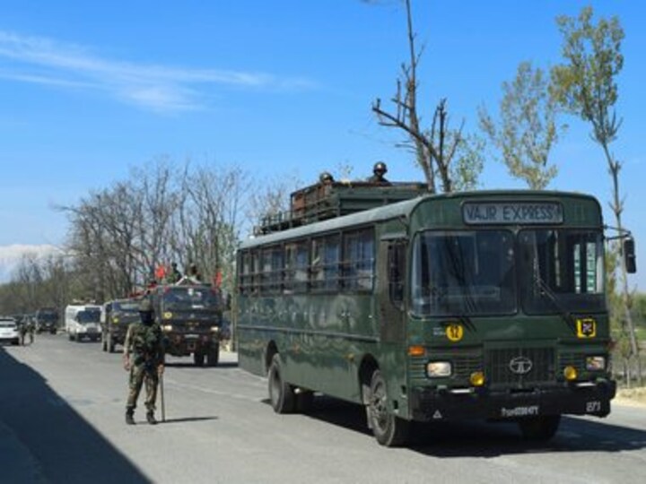 Jammu-Srinagar highway restrictions partially relaxed; civilian traffic from Srinagar to Baramulla to be blocked only on Sundays