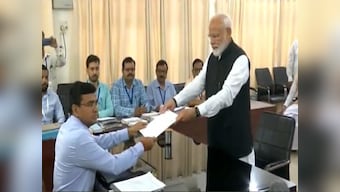 Lok Sabha polls: Narendra Modi's Varanasi roadshow frenzy, symbolism-loaded filing of nomination, indicate BJP remains party to beat