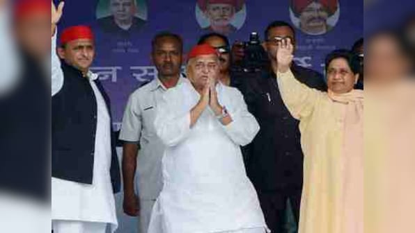 Mayawati shares stage with Mulayam Singh Yadav after 24 years, calls him 'real leader' of backward communities