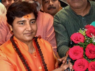 Election Commission issues notice to BJP's Bhopal candidate Pragya Singh Thakur for campaigning despite 72-hour ban Election Commission issues notice to BJP's Bhopal candidate Pragya Singh Thakur for campaigning despite 72-hour ban