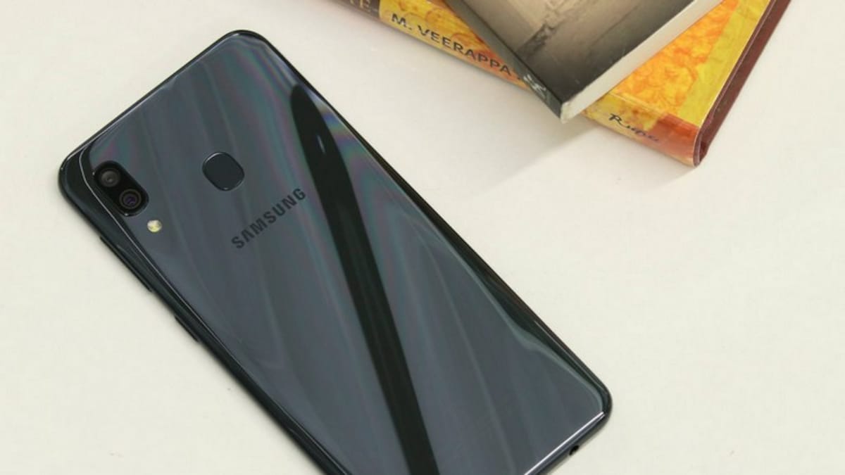 Samsung Galaxy A20 announced with Exynos 7884, dual-cameras; priced at Rs 12,490