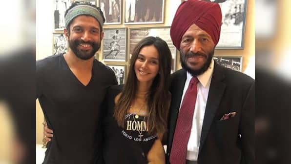 Shibani Dandekar visits Chandigarh with Farhan Akhtar, shares photo with 'reel and real' Milkha Singh