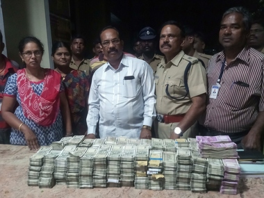 Cash-for-votes reality of Tamil Nadu politics: Well-oiled system makes curbing cash handouts near-impossible for EC Cash-for-votes reality of Tamil Nadu politics: Well-oiled system makes curbing cash handouts near-impossible for EC