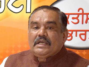 Angry after BJP denied renomination, Dalit leader Vijay Sampla says saffron party committed 'cow slaughter' Angry after BJP denied renomination, Dalit leader Vijay Sampla says saffron party committed 'cow slaughter'