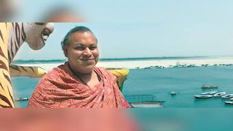 Lord of Pyres Leads Clan in Modi’s Kashi