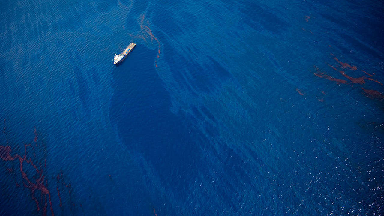 Massive oil spill in Gulf of Mexico finally getting contained nearly 14 years later Massive oil spill in Gulf of Mexico finally getting contained nearly 14 years later