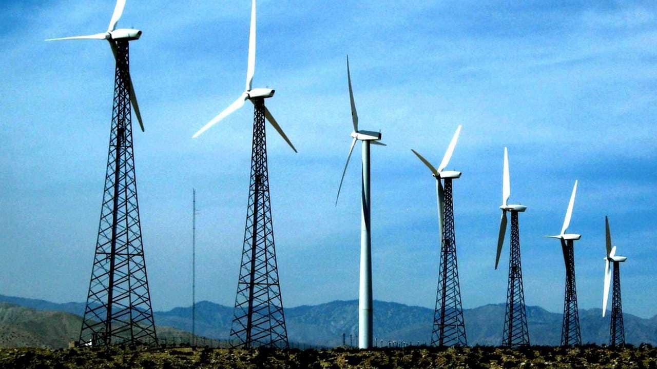 Usage of renewable energy like wind power should increase. Image credit: Flickr