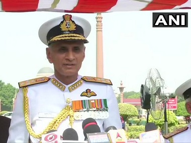 Admiral Karambir Singh takes charge as 24th Chief of Naval Staff, says will endeavour to provide 'strong, capable' maritime defence Admiral Karambir Singh takes charge as 24th Chief of Naval Staff, says will endeavour to provide 'strong, capable' maritime defence