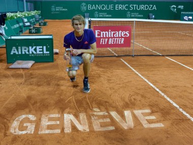 Geneva Open: Alexander Zverev gears up for French Open with gruelling win over Nicolas Jarry in final Geneva Open: Alexander Zverev gears up for French Open with gruelling win over Nicolas Jarry in final